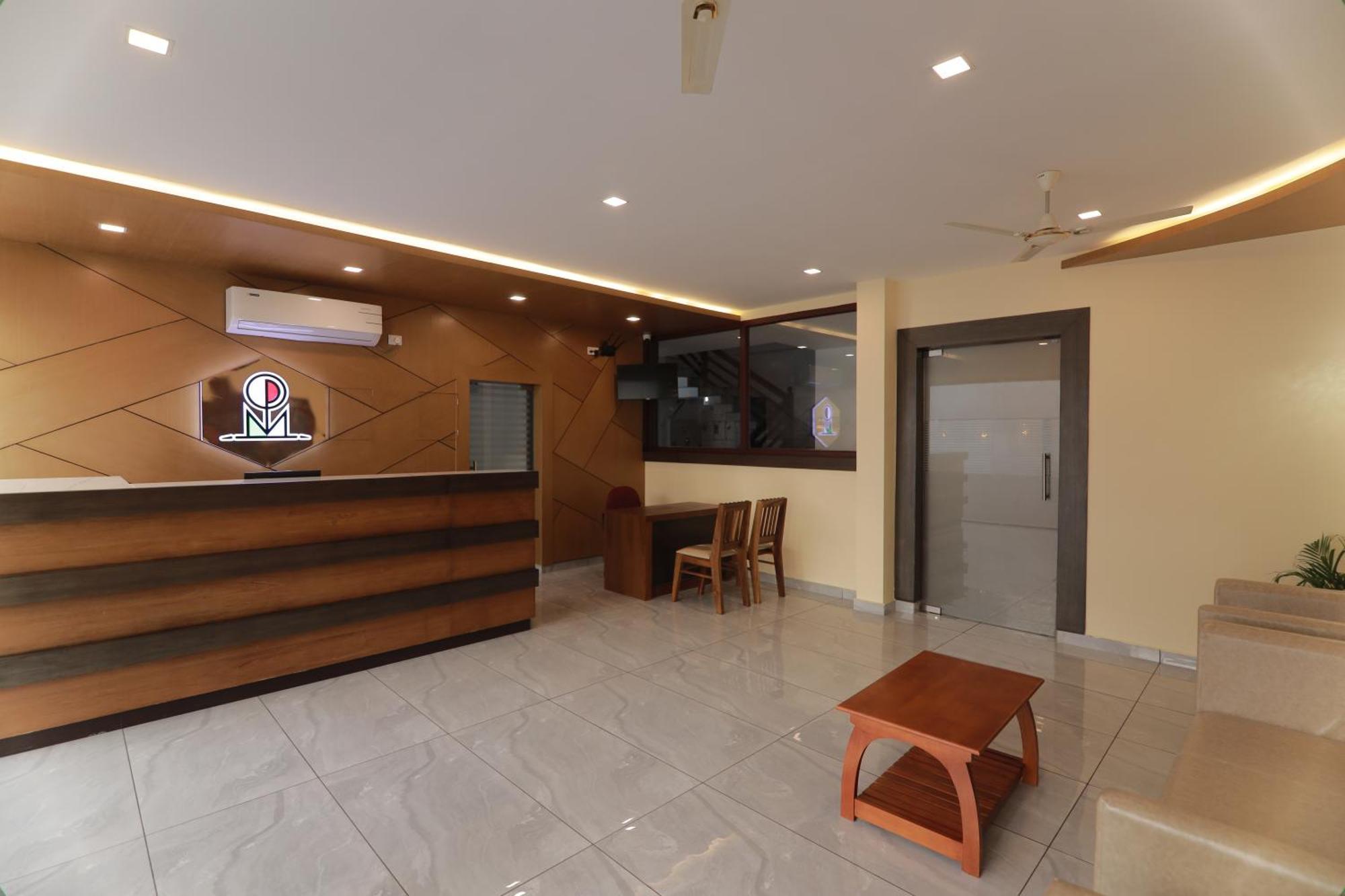 Opm Inn Payyannur 外观 照片
